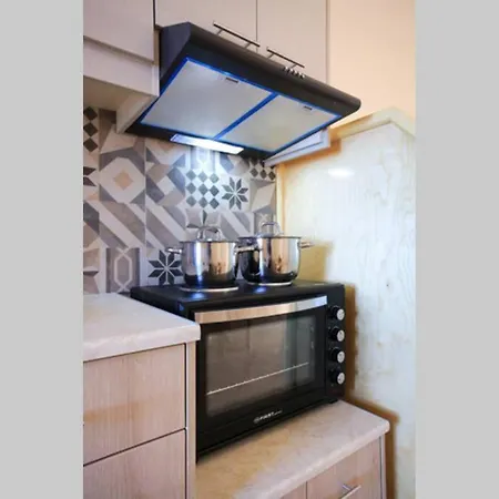 Flokos. Lazy Days, Balmy Nights On The Seafront Apartment Kokkini Hani Exterior photo
